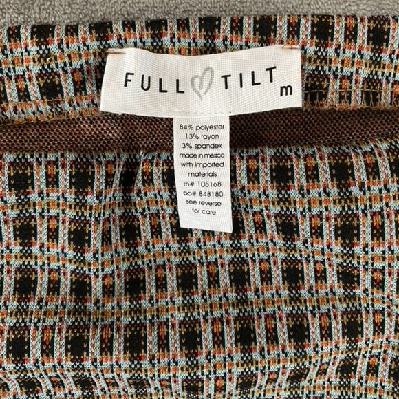 Pattern Fitted Skirt - Picture 4 of 5